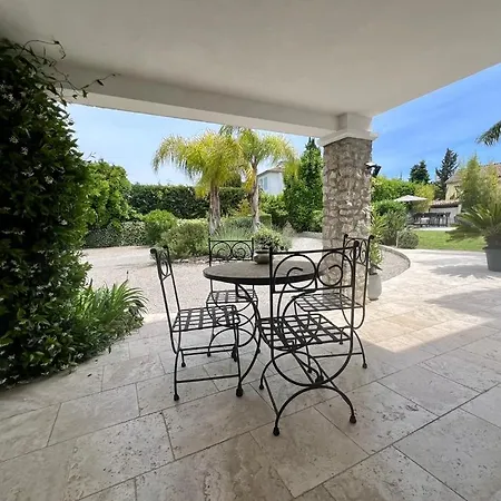 Capleouna-manou וילה *