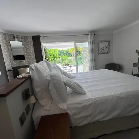 וילה Capleouna-manou