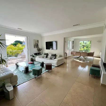 וילה Capleouna-manou *