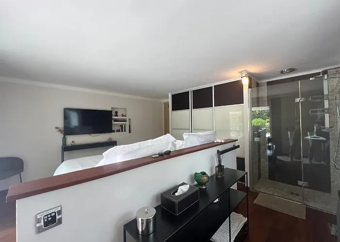 Capleouna-manou Villa *